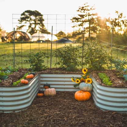 U-shaped 17-inch raised garden bed kit in standard height with corner joints and slatted sides for container gardening